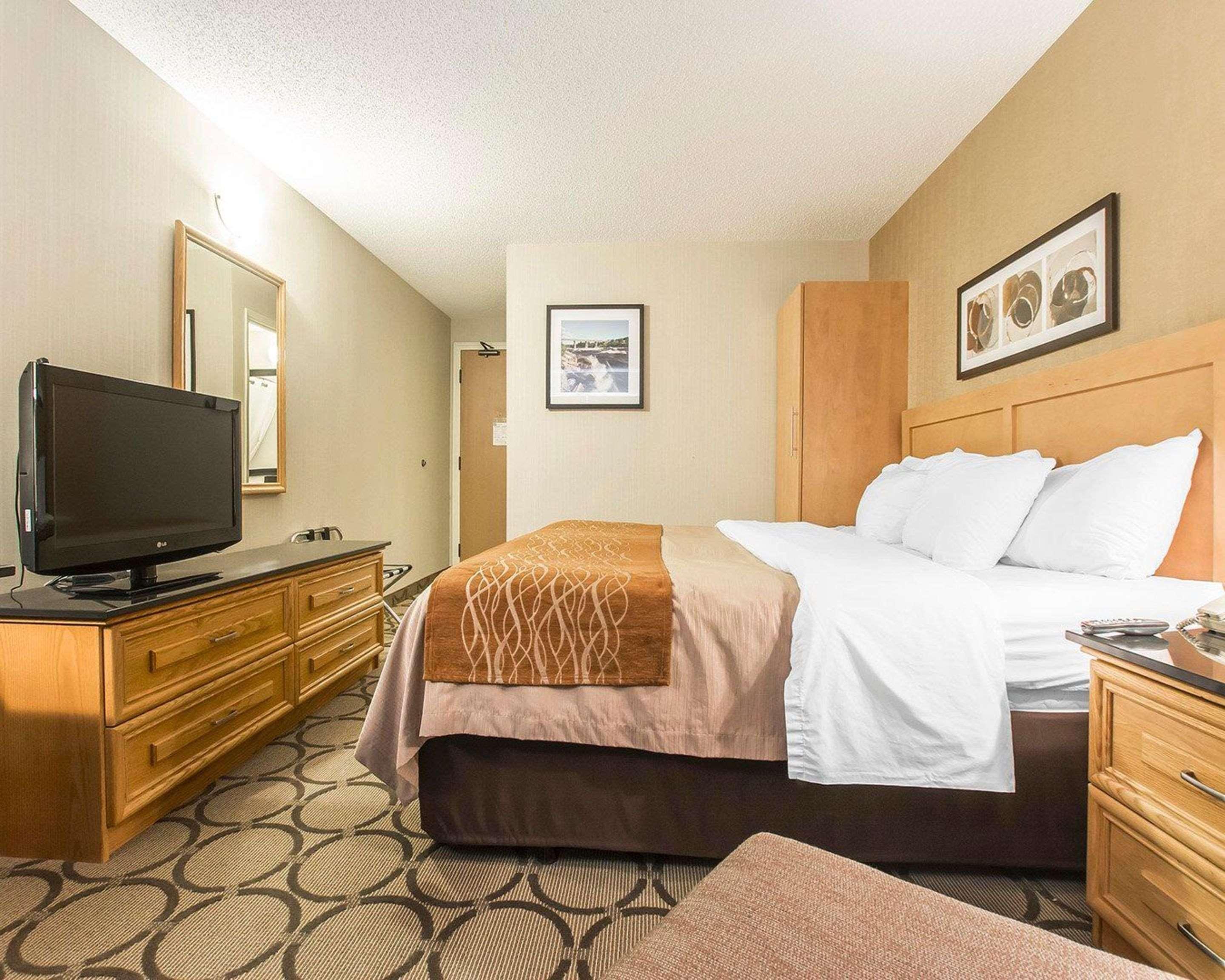 Comfort Inn Alma Exterior photo