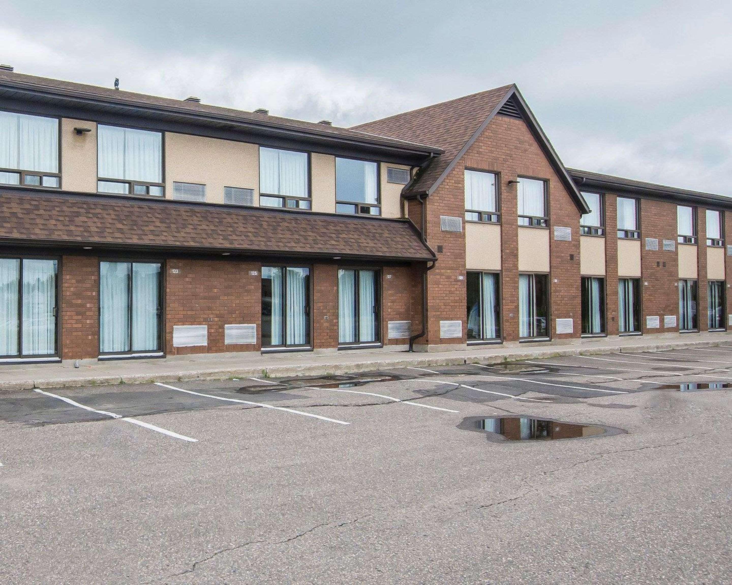 Comfort Inn Alma Exterior photo