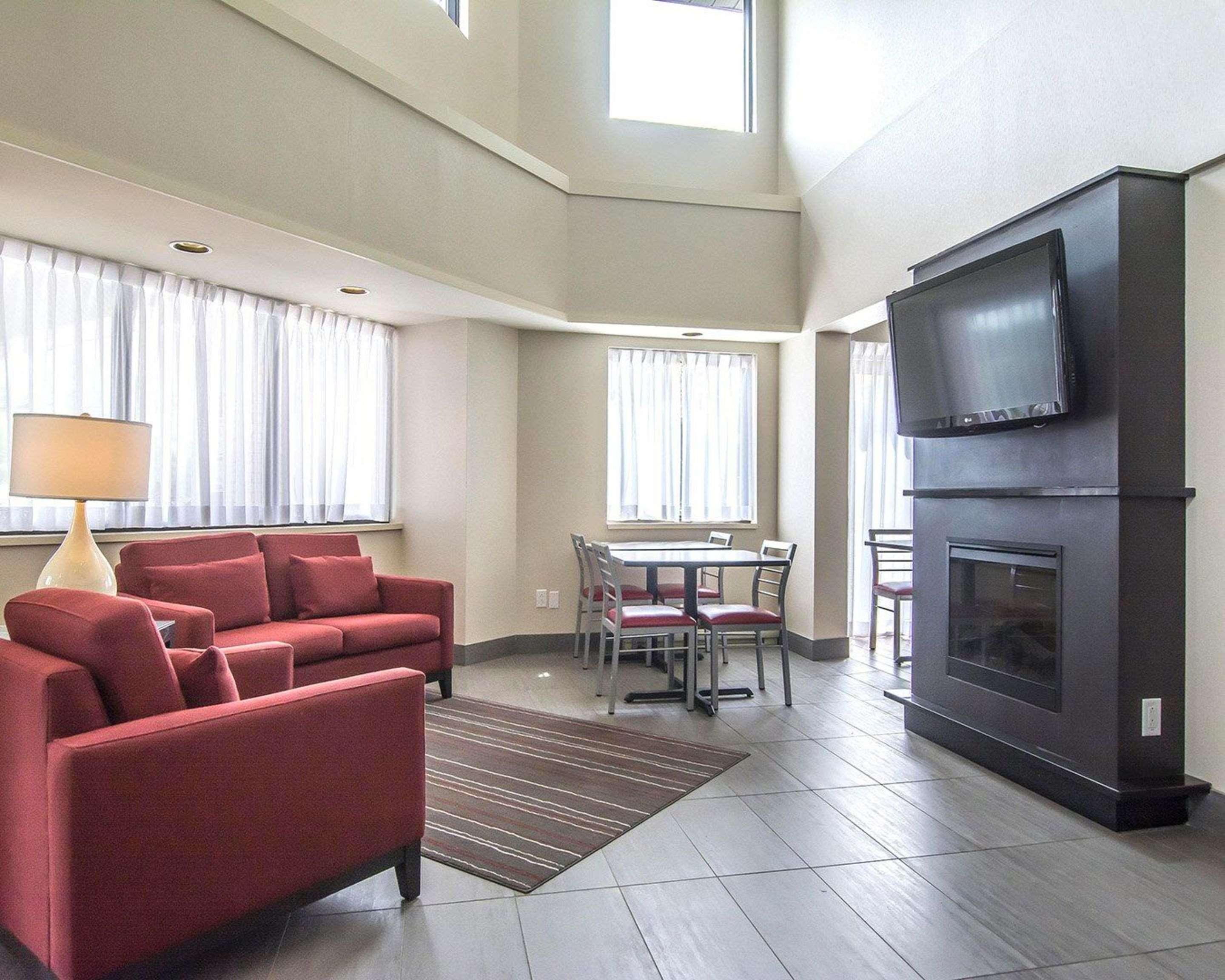 Comfort Inn Alma Exterior photo